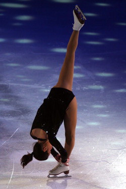 Sasha Cohen Charlotte spiral